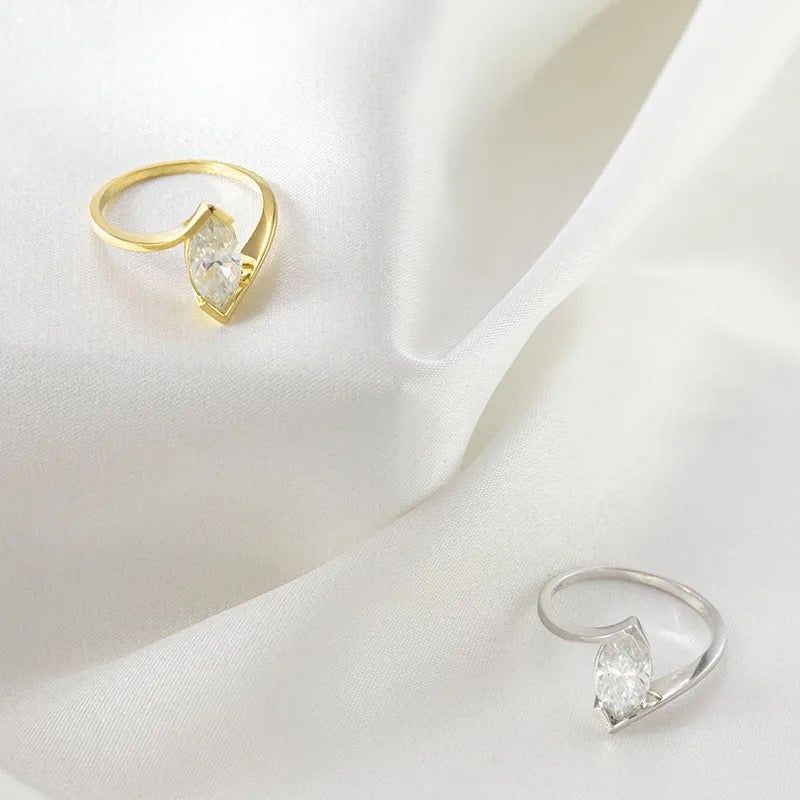 "Gold Dreams" Lab Grown Stone Ring 18K Gold Plated