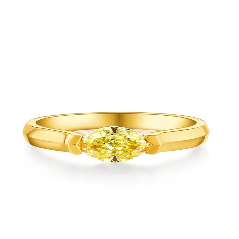 "Golden Whisper" Diamond Ring 18K Gold