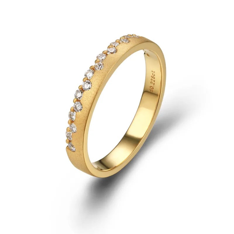 "Regal Glow" Customized Diamond Ring 9K/18K Gold