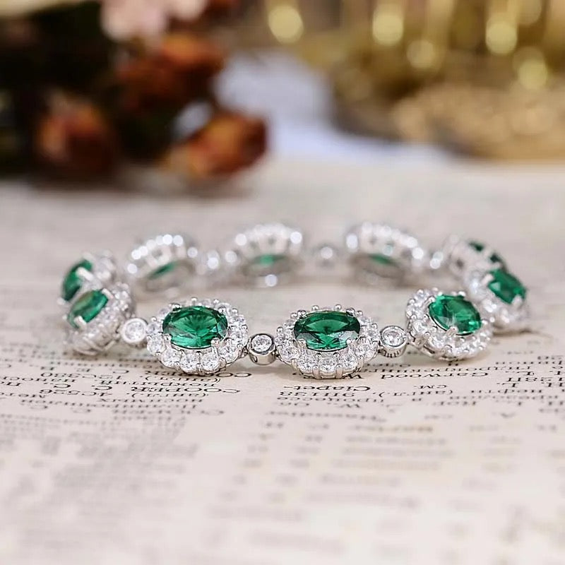 "Virent Arcanum" May Birthstone Emerald Bracelet Platinum Plated