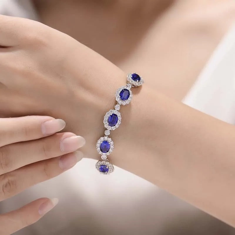 "Saphire Obscura" September Birthstone Sapphire Bracelet Platinum Plated
