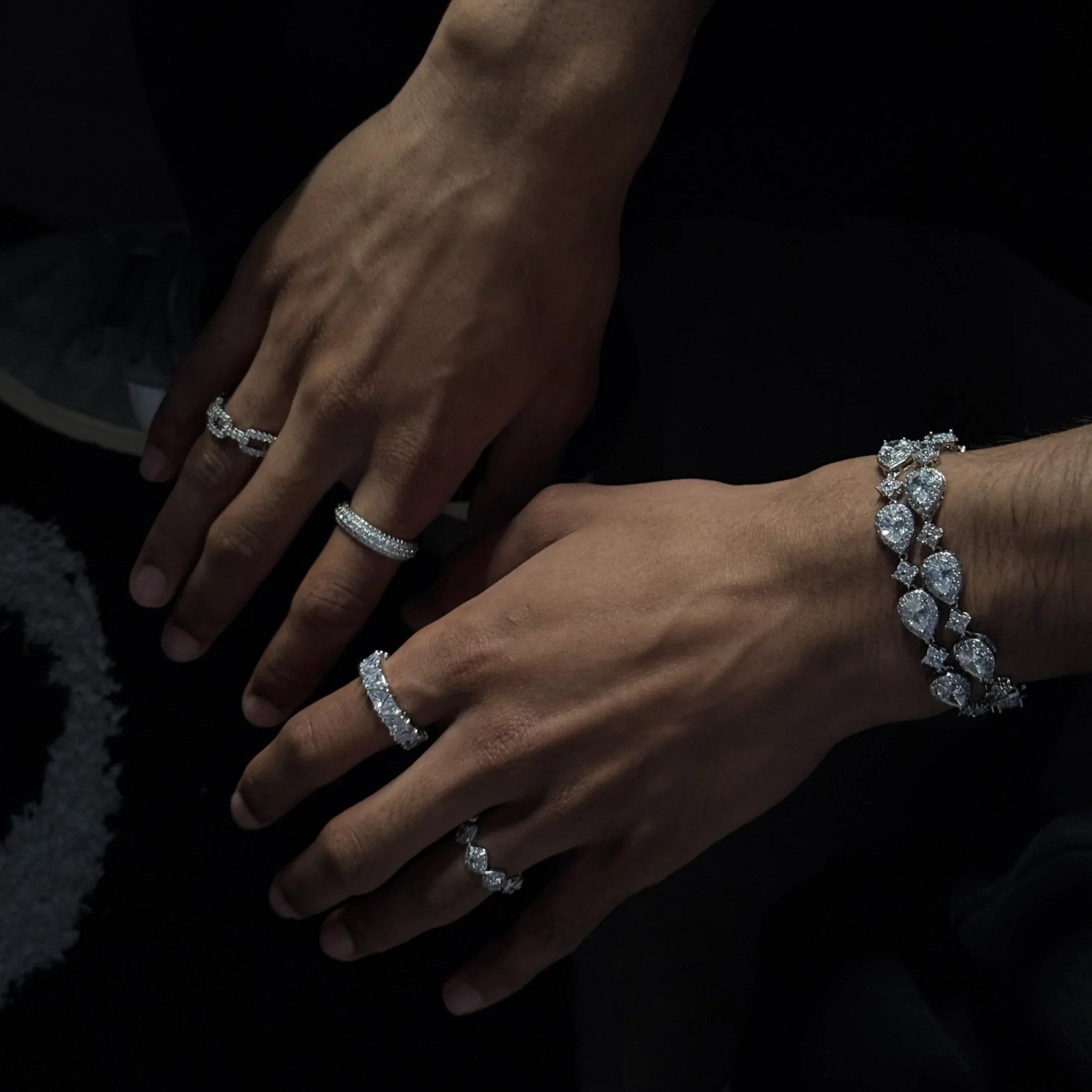 ZIGZAG RING - LovesLuxury